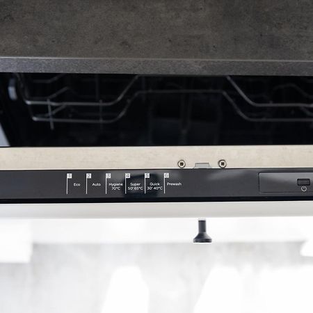 Vaz Apartments Essen, Kueche, Wlan, Tv, Netflix, Ca 15 Min Messe U Hbf Dış mekan fotoğraf