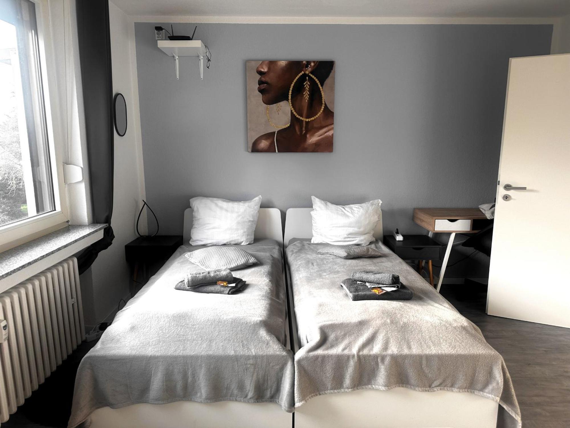 Vaz Apartments Essen, Kueche, Wlan, Tv, Netflix, Ca 15 Min Messe U Hbf Dış mekan fotoğraf
